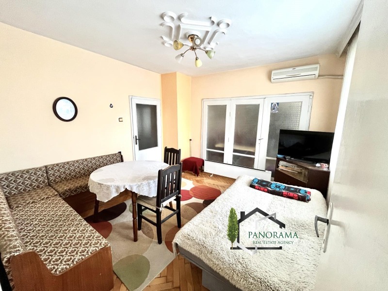 Продава МНОГОСТАЕН, град Шумен, Болницата • 133000 € / 260125.39 лв. • 76249701 1