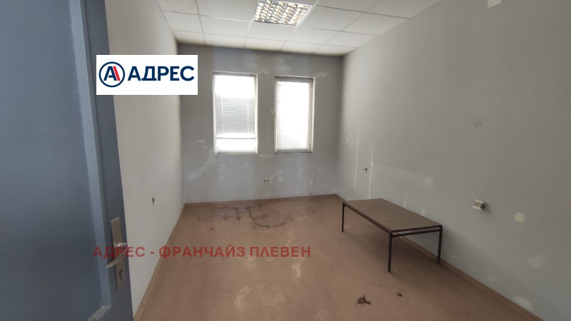 Продава СКЛАД, гр. Плевен, Индустриална зона, снимка 5 - Складове - 53533757
