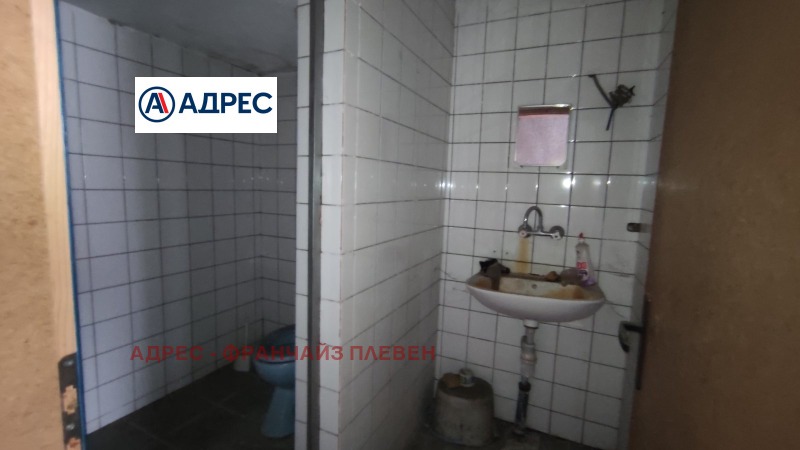 Продава СКЛАД, гр. Плевен, Индустриална зона, снимка 11 - Складове - 53533757