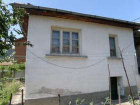 Продажба на имоти в гр. Котел, област Сливен - изображение 1 
