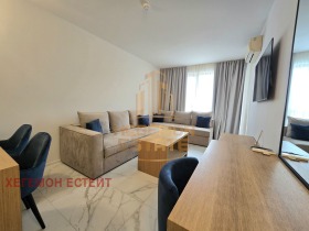 1 slaapkamer k.k. Zlatni pjasatsi, Varna