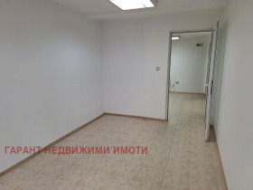 Office Tsentar, Gabrovo 6