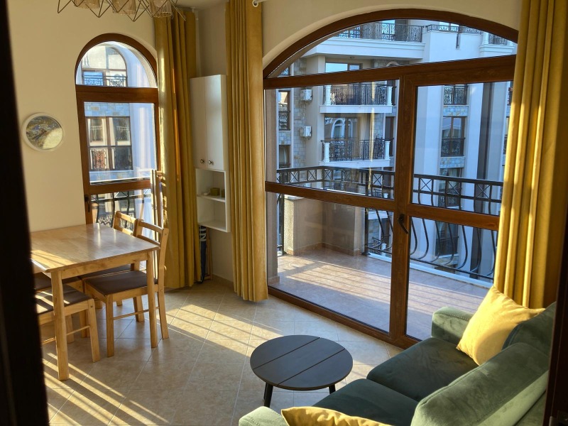 Продава 2-СТАЕН, област Бургас, к.к. Слънчев бряг • 77000 € / 150598.91 лв. • 74085455 1