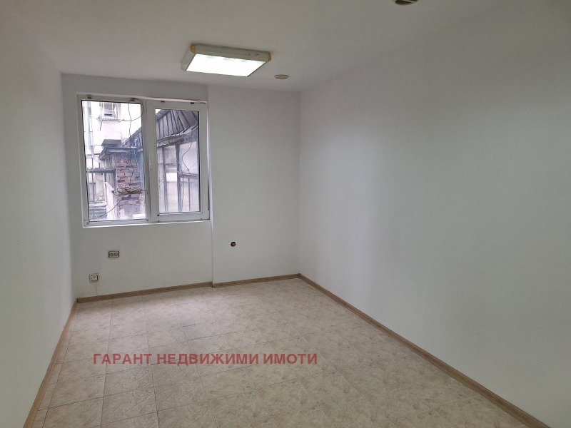 Продава  Офис град Габрово , Център , 53 кв.м | 98192999