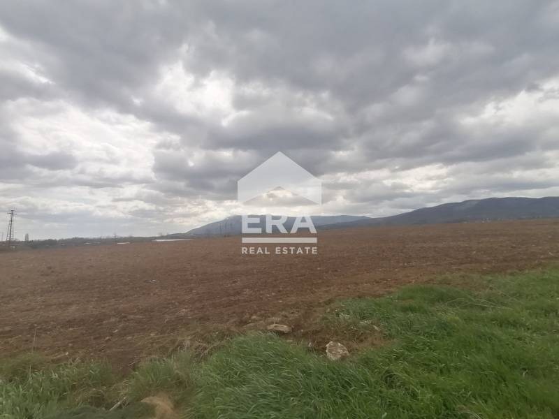 Na prodej  Spiknutí Sofia , Ivanjane , 3101 m2 | 30392098 - obraz [3]