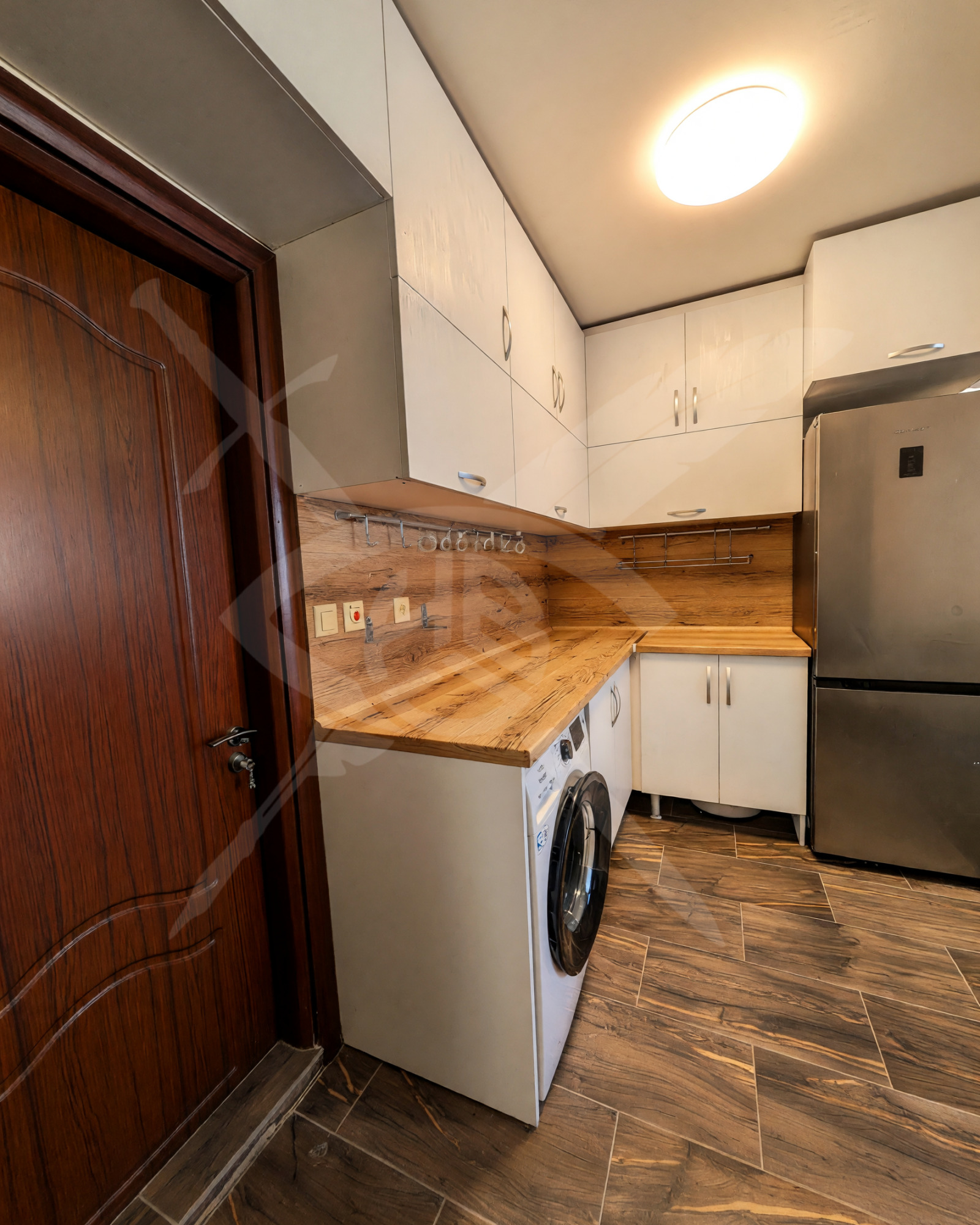 Продава 2-СТАЕН, гр. Поморие, област Бургас, снимка 2 - Апартаменти - 56354364
