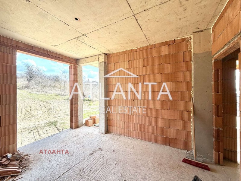 Продава 2-СТАЕН в град Варна, Възраждане 1 - 50 кв.м / 84 990 € » 166 225.99 лв., АТЛАНТА