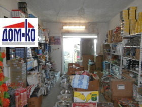 Продава склад град Пазарджик Промишлена зона - [1] 