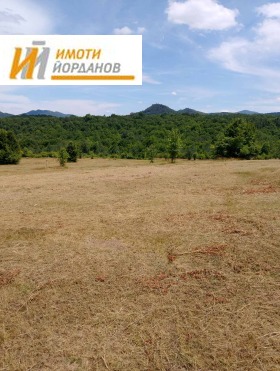 Plot Miykovtsi, region Veliko Tarnovo 1