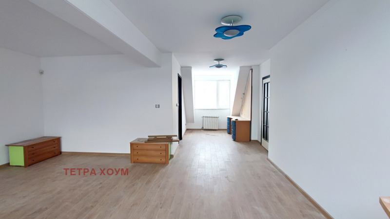 De vânzare  3 dormitoare Sofia , Strelbiște , 250 mp | 33387376 - imagine [6]