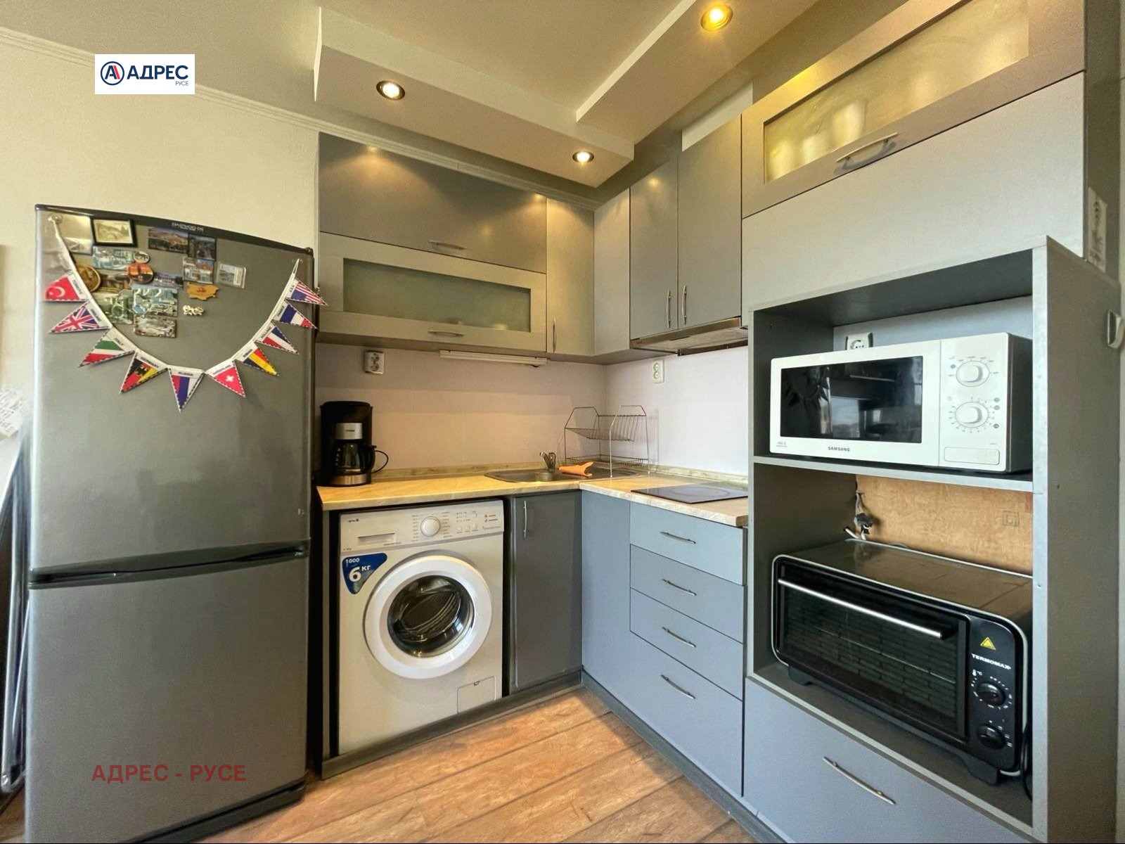 Продава 3-СТАЕН, гр. Русе, Широк център, снимка 2 - Апартаменти - 50564200