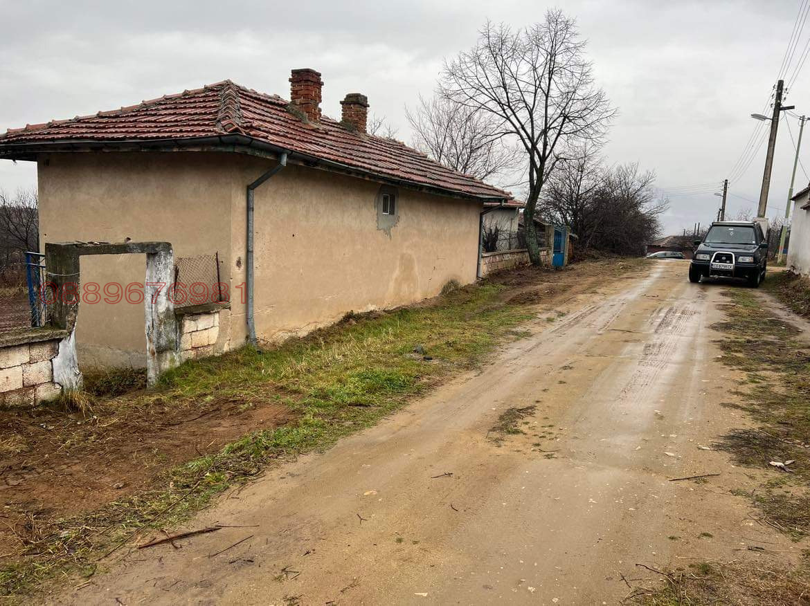 Продава КЪЩА, с. Пчелин, област София област, снимка 2 - Къщи - 54983425