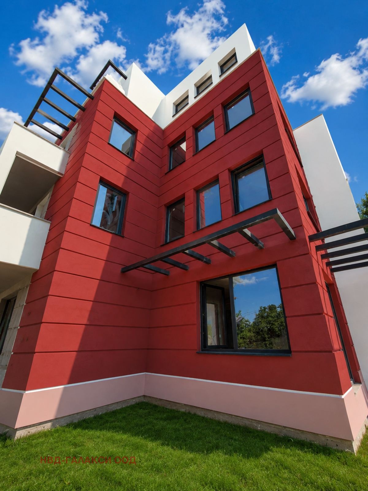 Продава КЪЩА, гр. София, Враждебна, снимка 2 - Къщи - 54673742