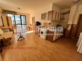 1 soverom k.k. Slansjev brjag, region Burgas