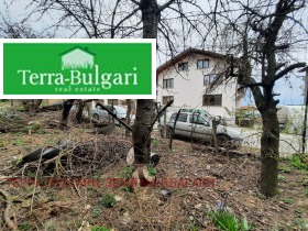 Plot Ralitsa, Pernik 5