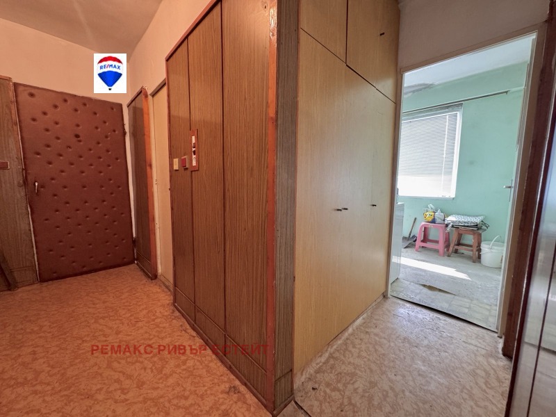 Zu verkaufen  1 Schlafzimmer Ruse , Tscharodejka - Jug , 62 qm | 57798273 - Bild [5]