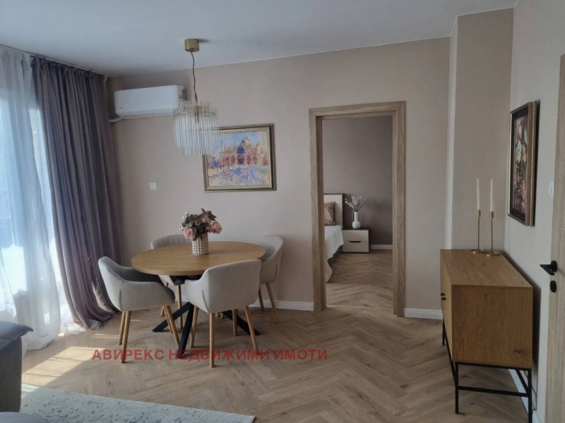 En venta  1 dormitorio Plovdiv , Komatevo , 65 metros cuadrados | 86895716 - imagen [11]