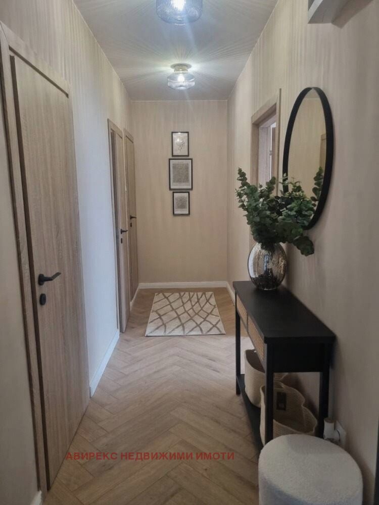 En venta  1 dormitorio Plovdiv , Komatevo , 65 metros cuadrados | 86895716 - imagen [2]