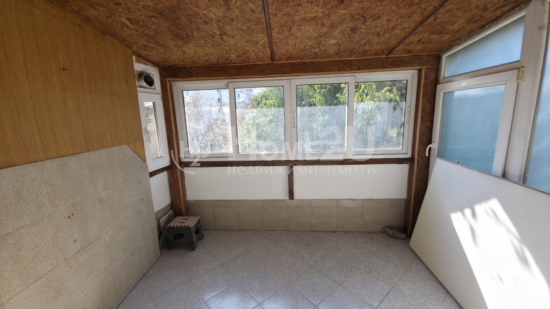 Продава 2-СТАЕН, гр. Варна, Зимно кино Тракия, снимка 2 - Апартаменти - 52249320