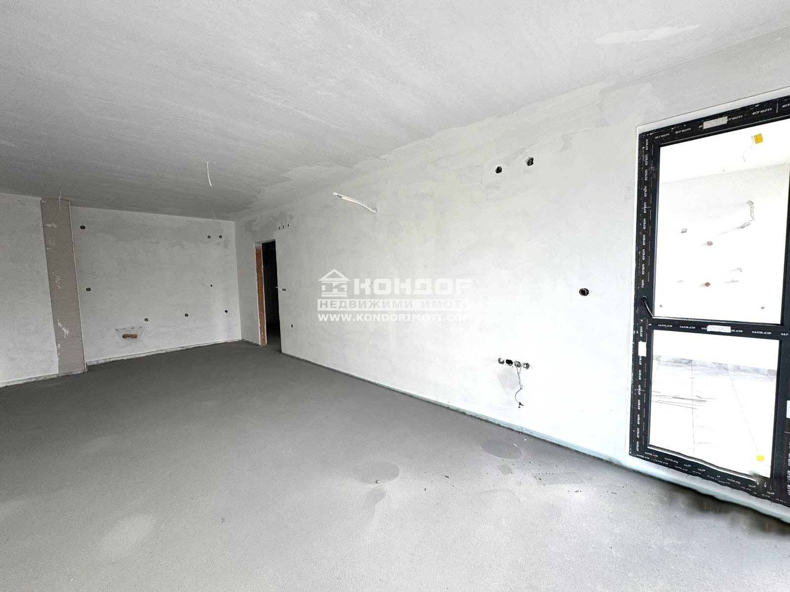 Продава 3-СТАЕН, гр. Пловдив, Център, снимка 2 - Апартаменти - 49953297