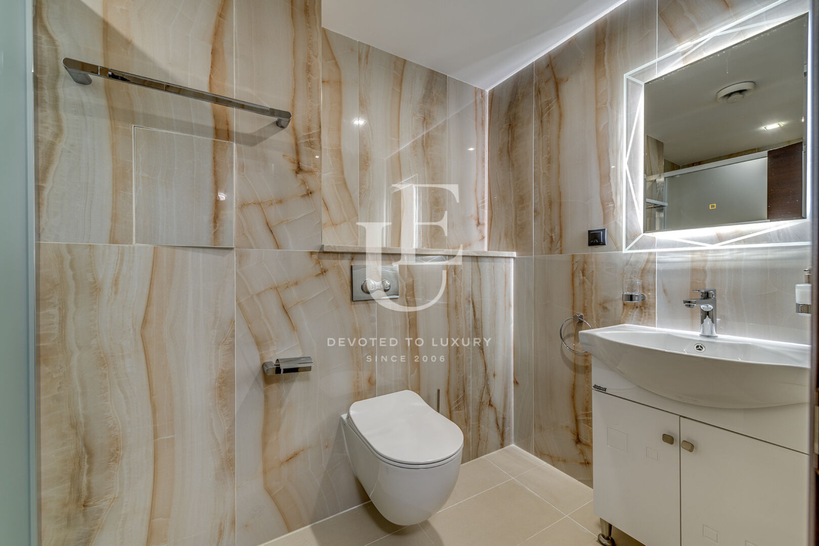 Продава 3-СТАЕН, гр. София, Лозенец, снимка 6 - Апартаменти - 54731845