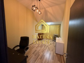 Hus v.z.Kinotsentara, Sofia 6
