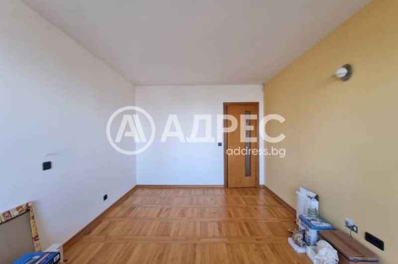 Продава 3-СТАЕН, гр. София, Изгрев, снимка 8 - Aпартаменти - 47178226