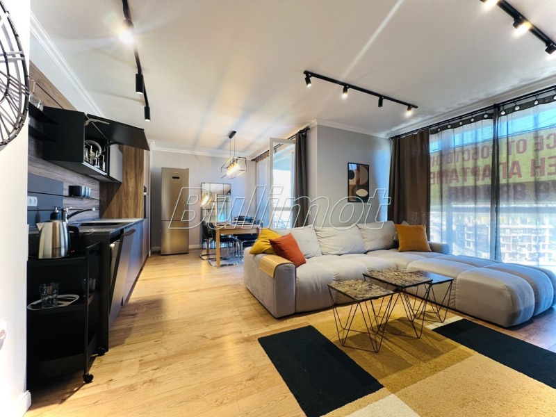 Продава 3-СТАЕН, град Варна, Бриз • 390000 € / 762773.70 лв. • 33494842 1