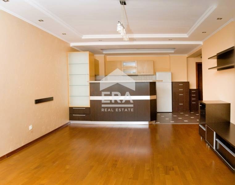 Продава 3-СТАЕН, гр. София, Младост 2