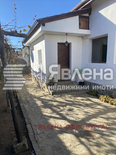 Продава КЪЩА, с. Младежко, област Бургас, снимка 12 - Къщи - 54635653