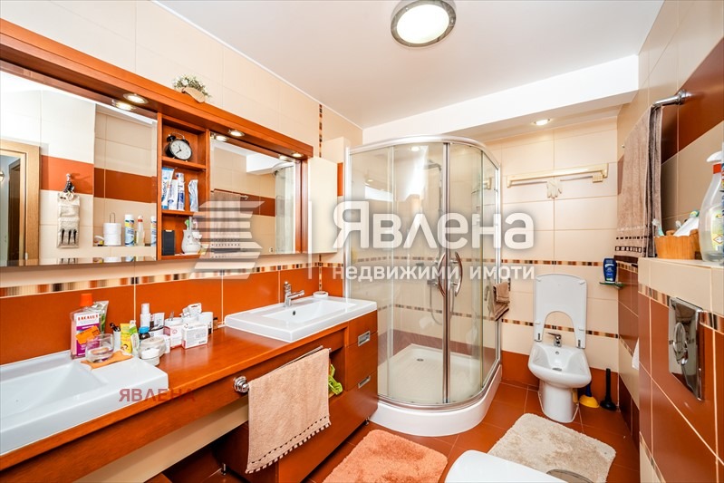 Продава КЪЩА, гр. София, с. Лозен, снимка 14 - Къщи - 55669197