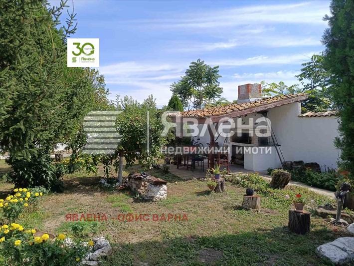 Till salu  Hus region Shumen , Pliska , 260 kvm | 31658577 - bild [6]