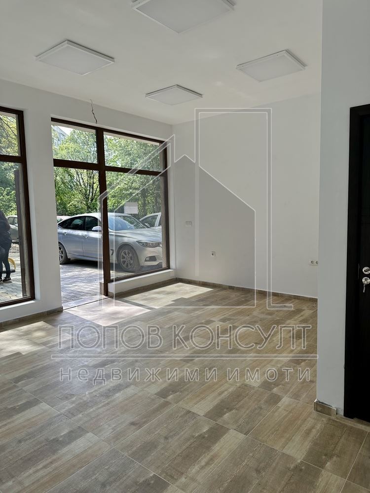 In vendita  Negozio Plovdiv , Zapaden , 38 mq | 90505280 - Immagine [4]