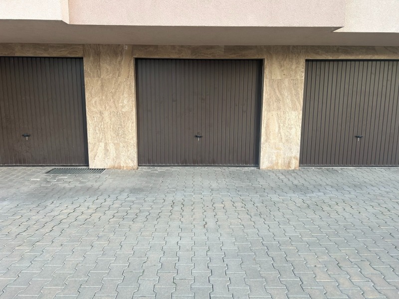 Zu verkaufen  Garage Plowdiw , Gagarin , 25 qm | 53323522