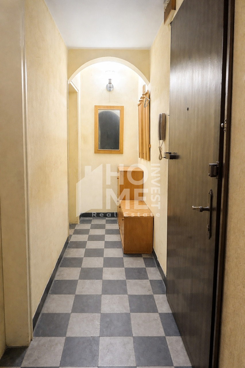 Продава 2-СТАЕН, гр. София, Център, снимка 2 - Апартаменти - 54253282