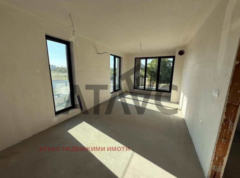 Te koop  1 slaapkamer Plovdiv , Trakija , 73 m² | 70676124