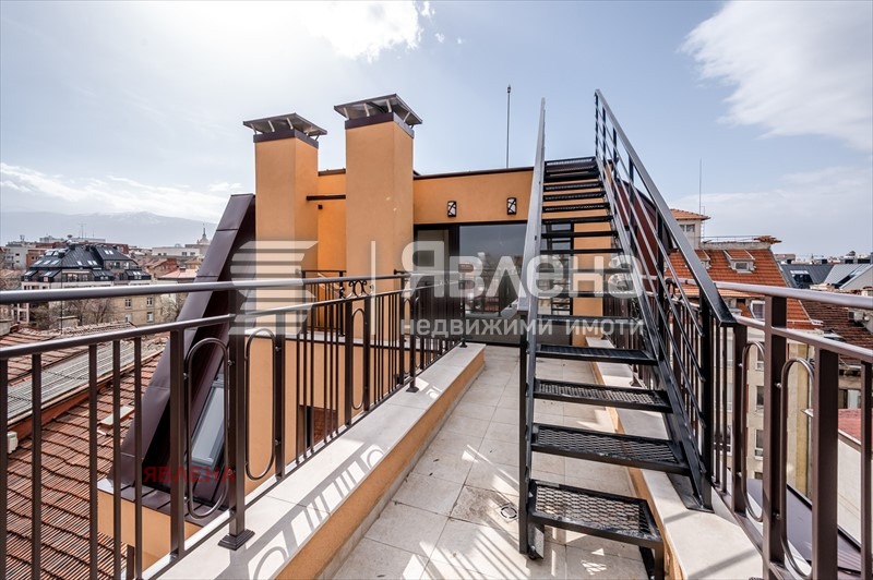 Продава 3-СТАЕН, гр. София, Център, снимка 13 - Апартаменти - 54059217