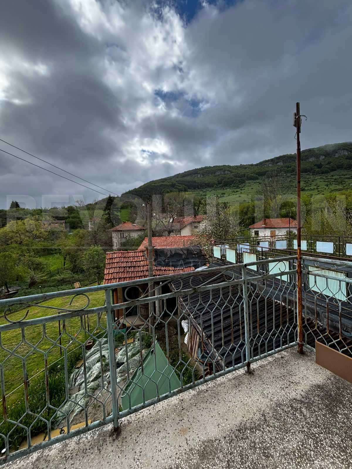 Продава КЪЩА, с. Зимевица, област София област, снимка 16 - Къщи - 54834324