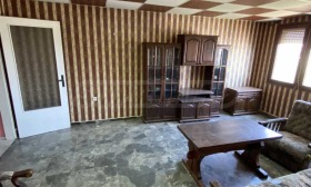 Продава 3-стаен град Видин Бонония - [1] 