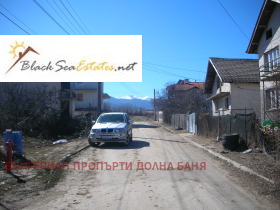 Handlung Dolna banja, region Sofia 9