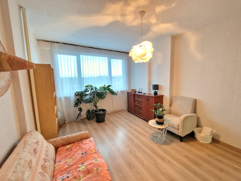 Продава 2-СТАЕН, гр. Добрич, Кралска зона, снимка 3 - Aпартаменти - 48673775