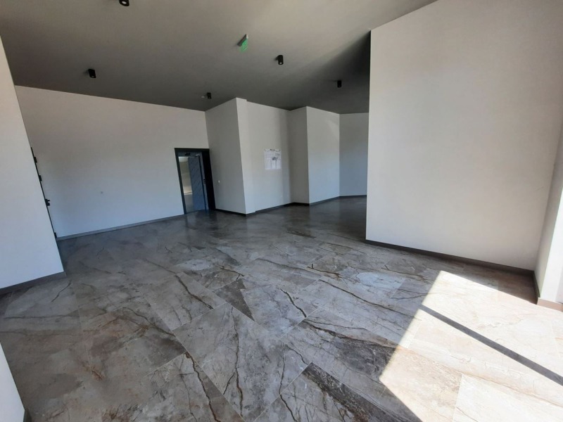 De vânzare  1 dormitor Sofia , Vitoșa , 93 mp | 68460052 - imagine [8]