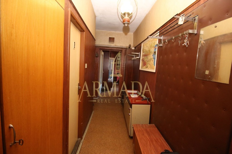 En venta  2 dormitorios Plovdiv , Trakiya , 80 metros cuadrados | 23345659 - imagen [7]