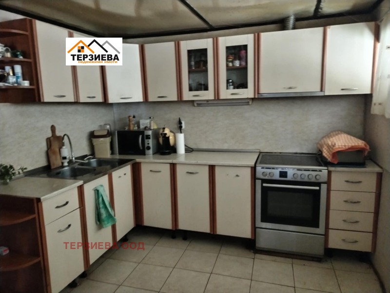 Продава  Къща област Стара Загора , с. Братя Даскалови , 160 кв.м | 83169945 - изображение [7]
