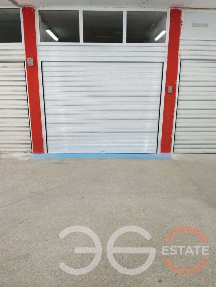 Eladó  Garázs Varna , Vazrazsdane 1 , 19 négyzetméter | 48038019
