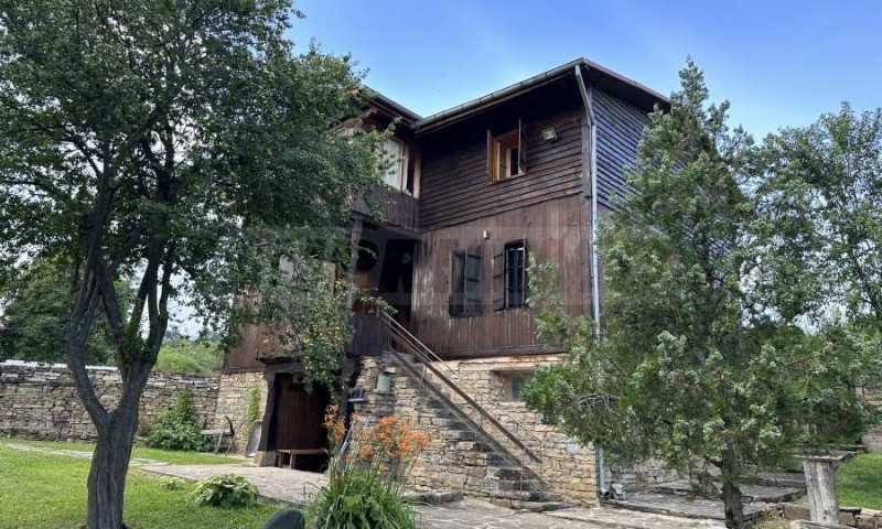 Продава КЪЩА в област Габрово, гр. Севлиево - 500 кв.м / 235 000 € » 459 620.05 лв., СУПРИММО ОФИСИ В СТРАНАТА