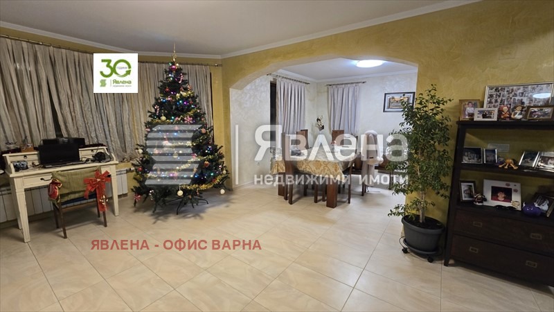 Till salu  Hus Varna , Izgrev , 396 kvm | 65570321 - bild [8]