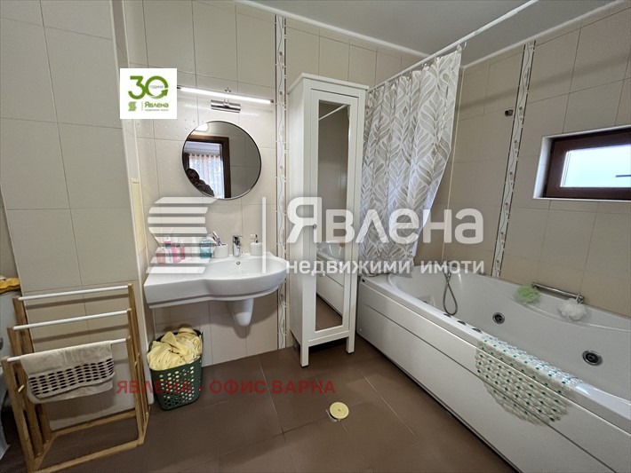 Till salu  Hus Varna , Izgrev , 396 kvm | 65570321 - bild [11]