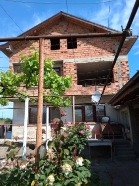 House Kaloyanovets, region Stara Zagora 