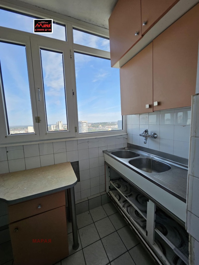 Na sprzedaż  1 sypialnia Ruse , Centar , 63 mkw | 23618329 - obraz [4]